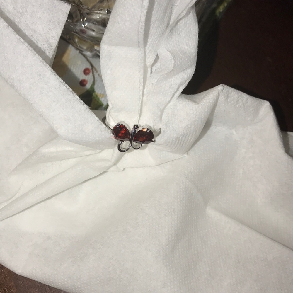 Butterfly ring